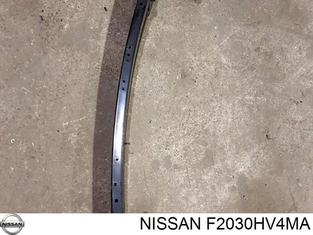 F2030HV4MA Nissan/Infiniti Refuerzo parachoque delantero
