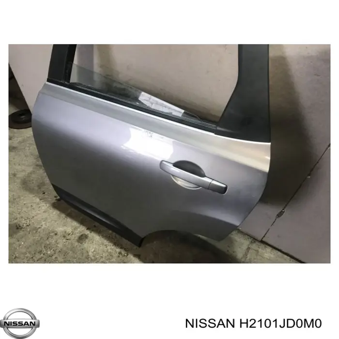 Puerta trasera izquierda para Nissan Qashqai (J10)