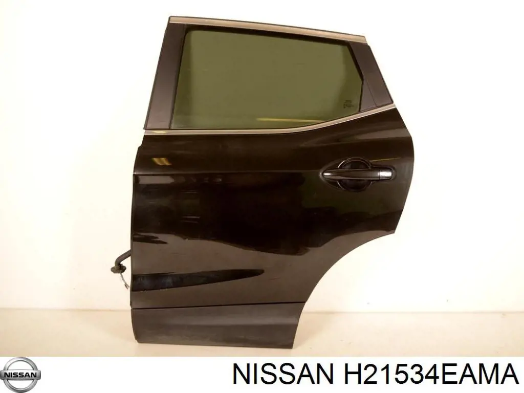 Comprar H21534EAMA Nissan/Infiniti Puerta trasera izquierda