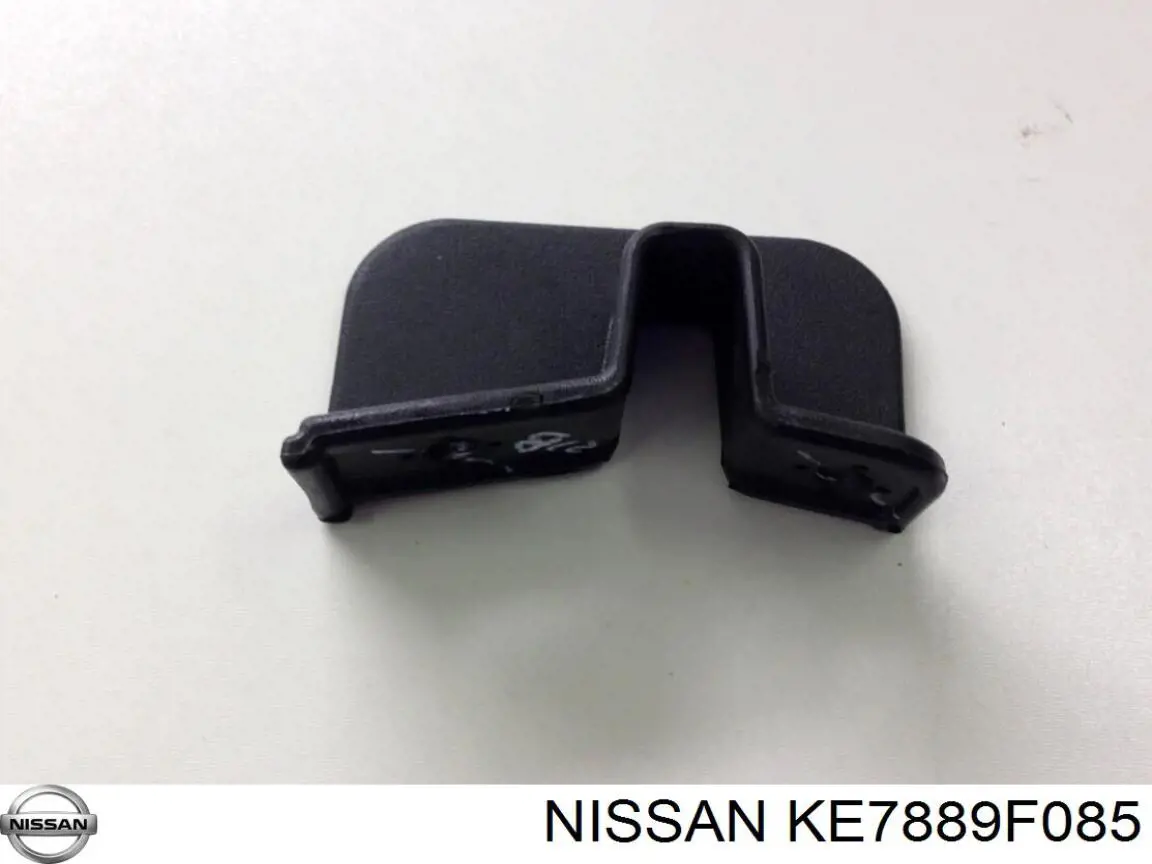 Guardabarros delanteros para Nissan Primera  P11