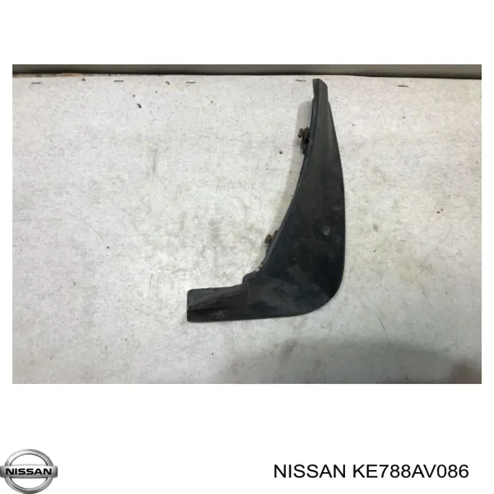 Kit de faldillas guardabarro traseros Nissan Primera 