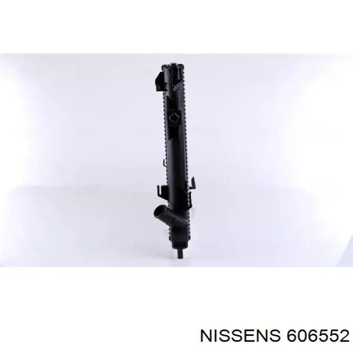 606552 Nissens radiador