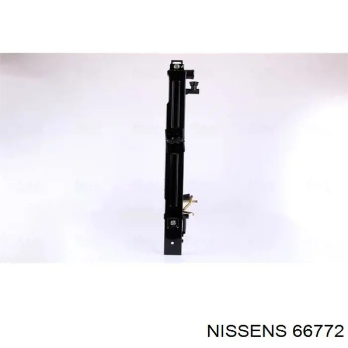 Radiador de água Nissens 66772