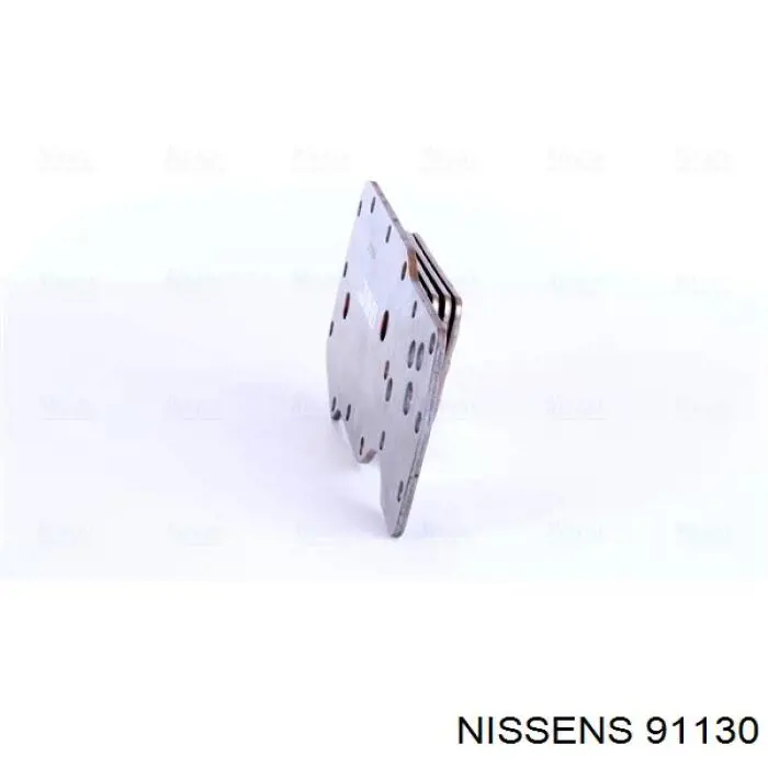 Radiador de aceite debajo del filtro Nissens 91130 precio, desde 113,45 EUR