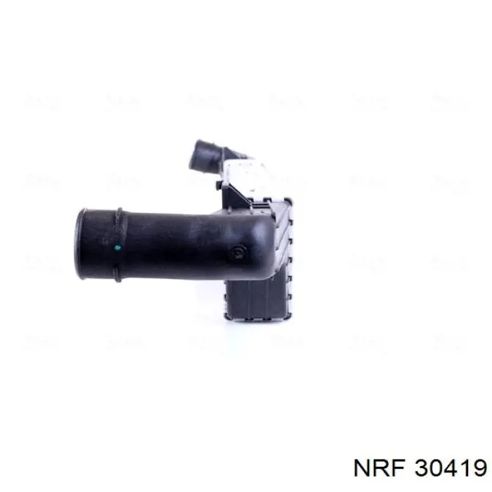 Radiador de aire de admisión Mercedes A2105000400 precio, desde 81,31 EUR