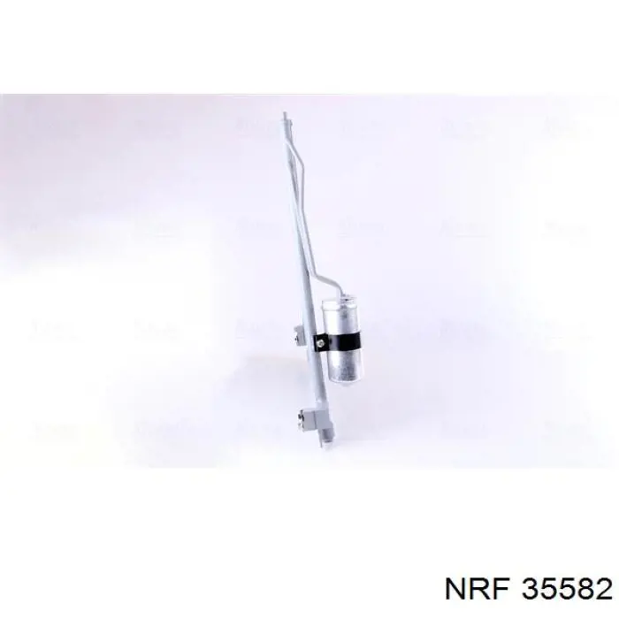 Radiador de aire acondicionado para Nissan Pathfinder (R51M)