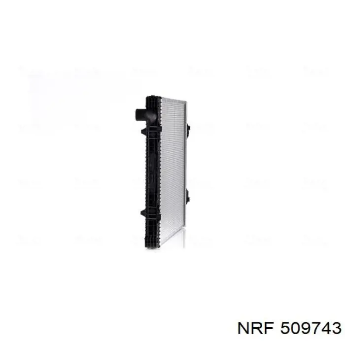 509743 NRF radiador refrigeración del motor