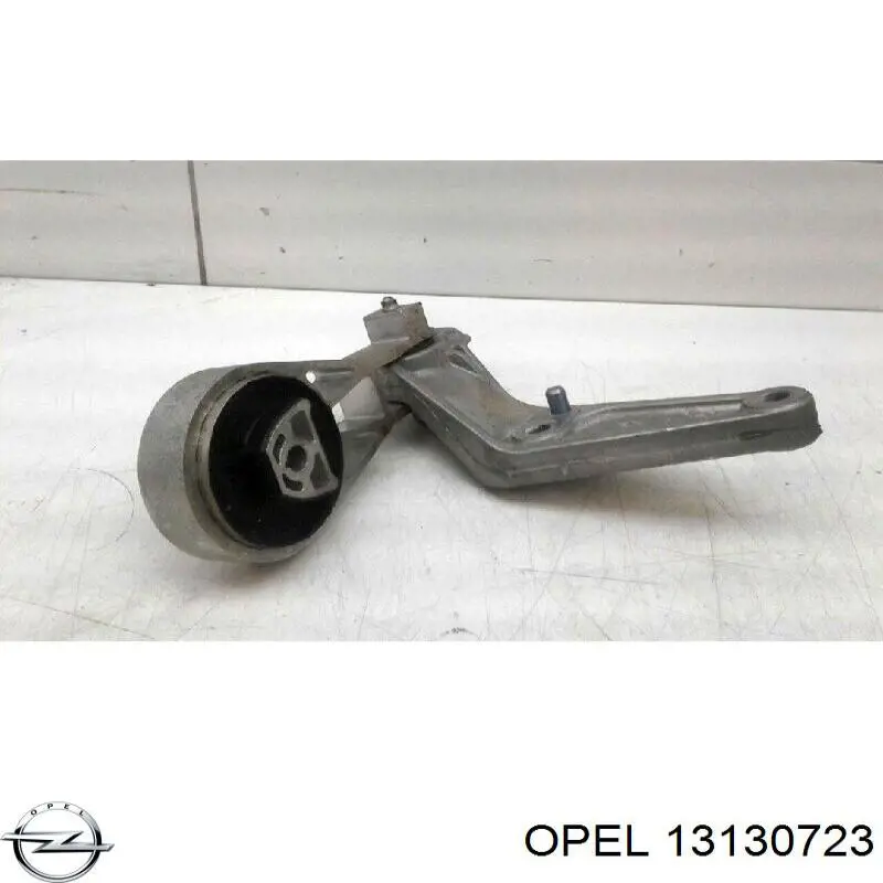 13130723 Opel Soporte del soporte trasero del motor
