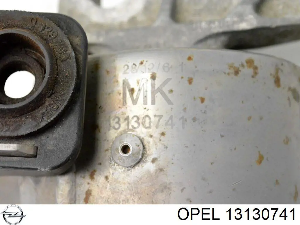 Soporte de motor derecho 13130741 Opel