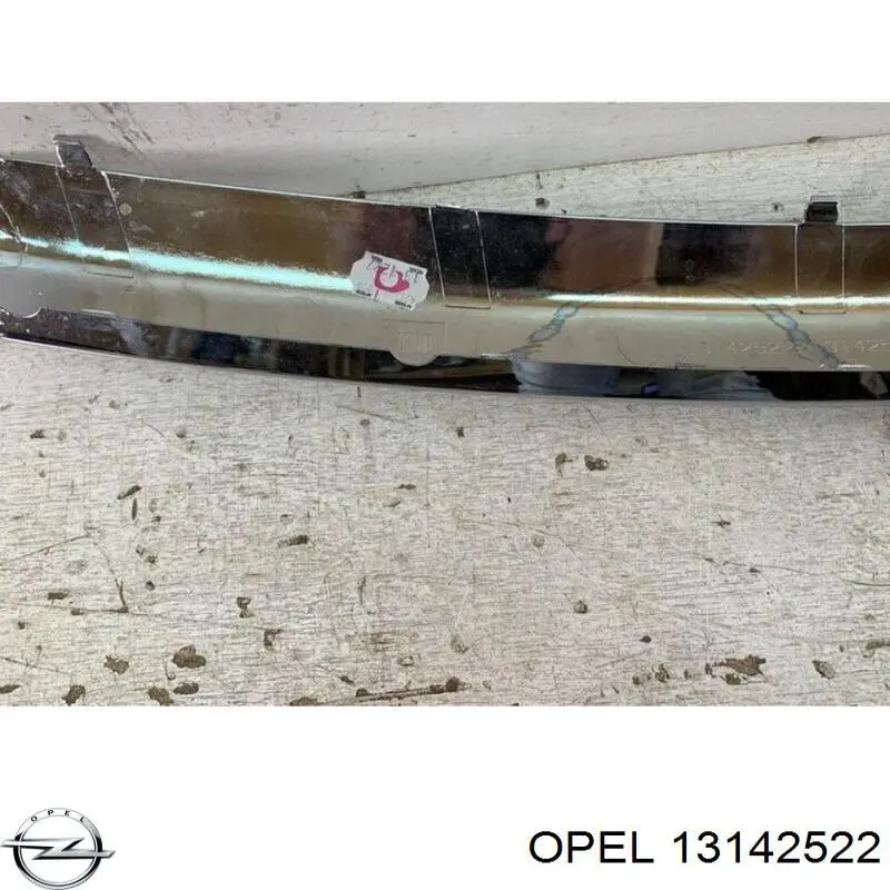 13142522 Opel Calandra