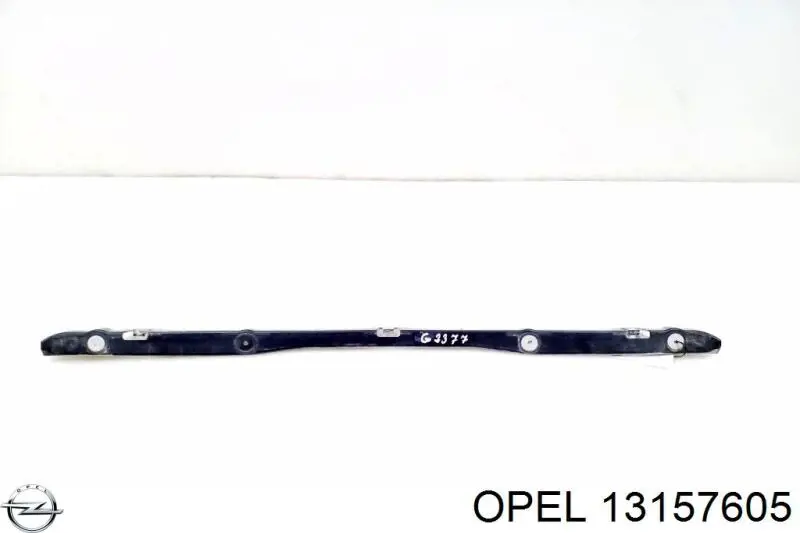 Comprar 13157605 General Motors Soporte central del parachoques trasero