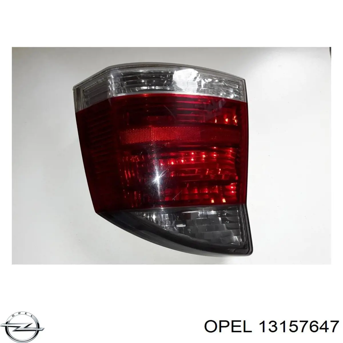 13157647 Opel Piloto trasero derecho