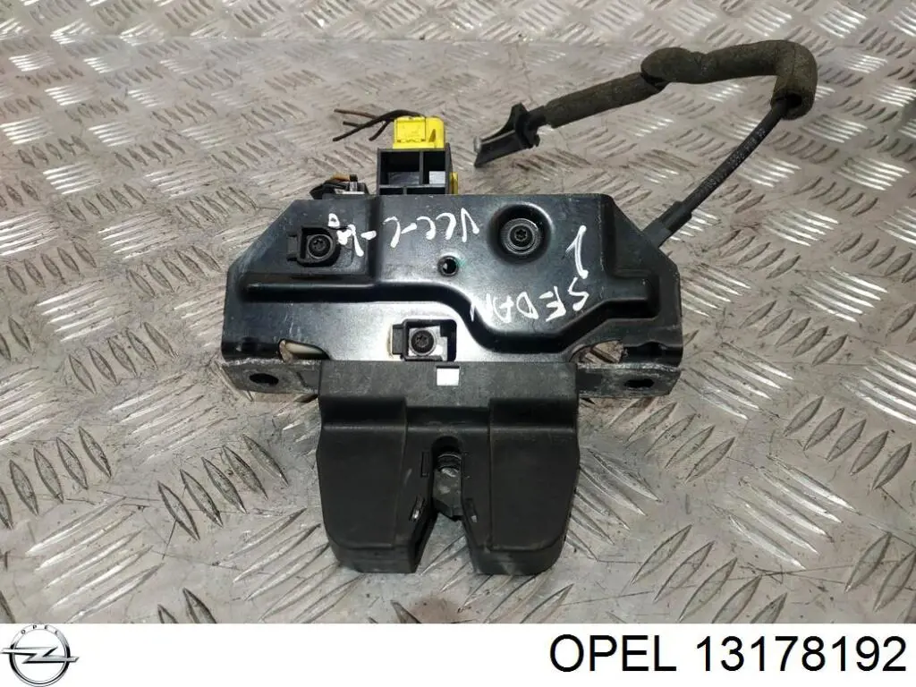 Cerradura maletero Opel Vectra C 