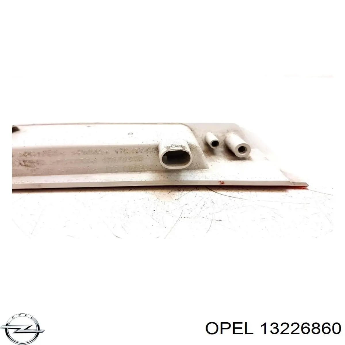 Comprar 39078391 General Motors Luz trasera central