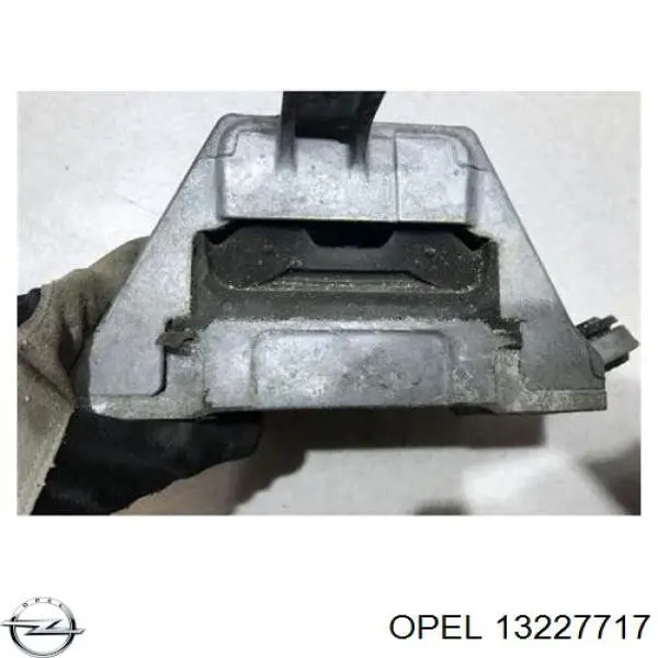 13227717 Opel soporte de motor derecho