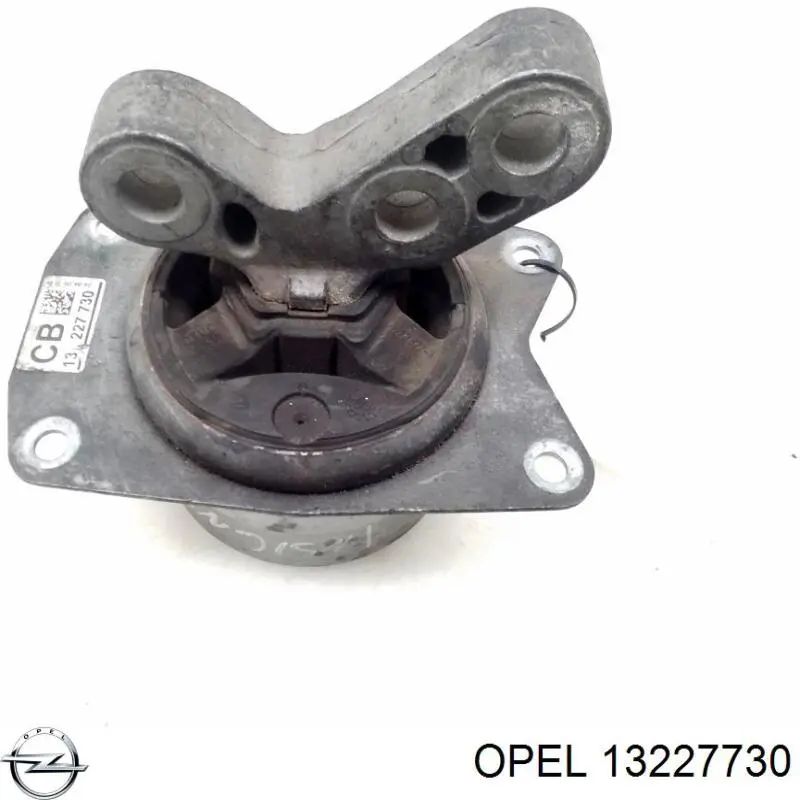 0682030 Opel soporte motor izquierdo