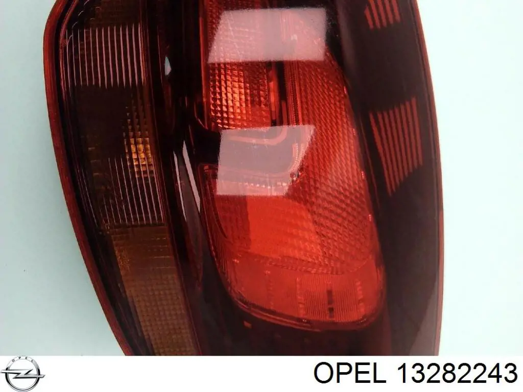 Piloto trasero exterior derecho Opel 13282243 precio, desde 89,57 EUR