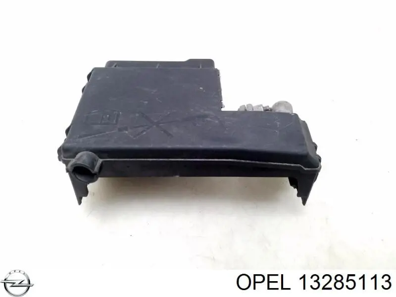  Caja de fusibles Opel Insignia 