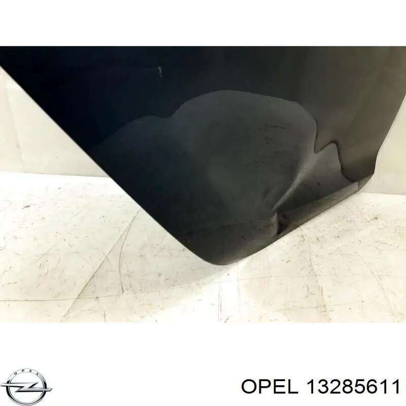 Puerta trasera derecha Opel 124110