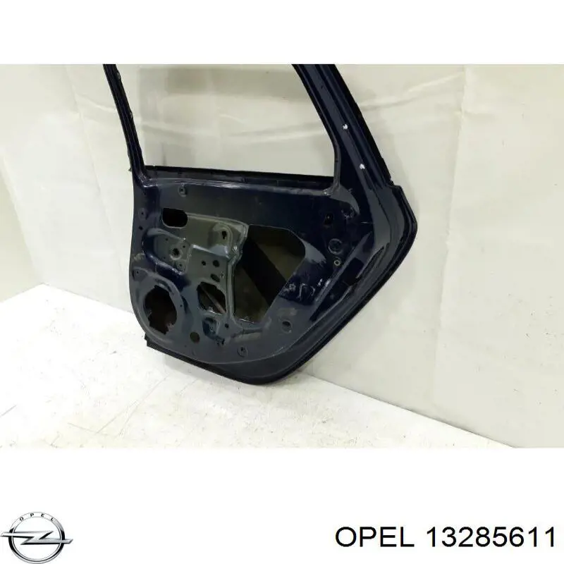 Comprar 124110 Opel Puerta trasera derecha