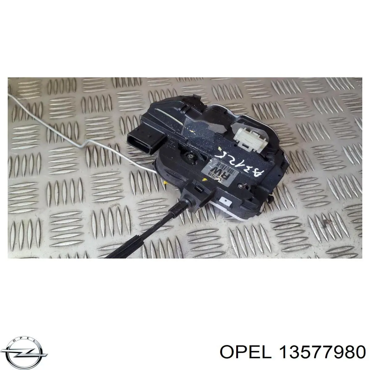 13578273 Opel cerradura de puerta delantera derecha