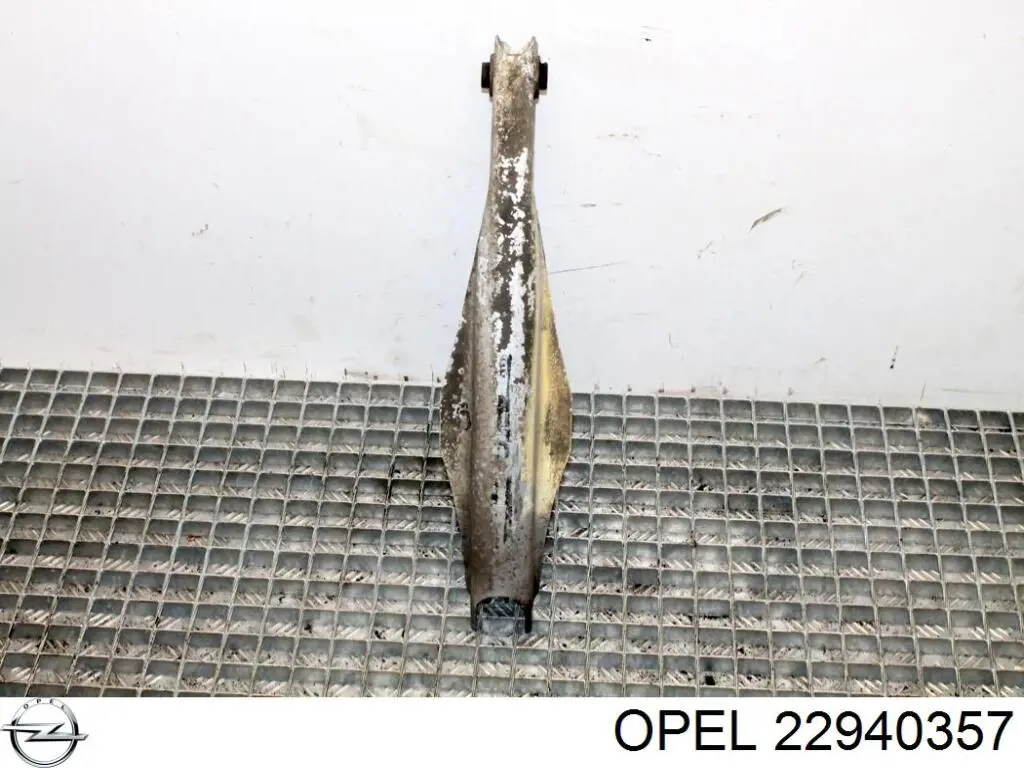 Comprar 22940357 Opel Brazo superior izquierdo de la suspensión trasera