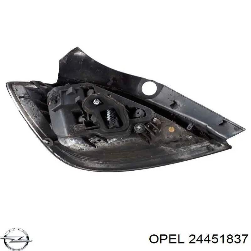 24451837 Opel piloto posterior derecho