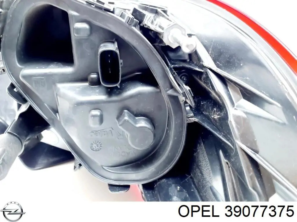 Piloto trasero exterior derecho Opel 39077375 precio, desde 95,83 EUR