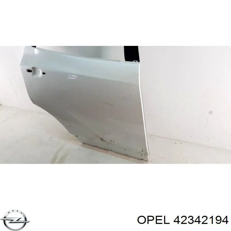 95130667 Opel puerta trasera derecha