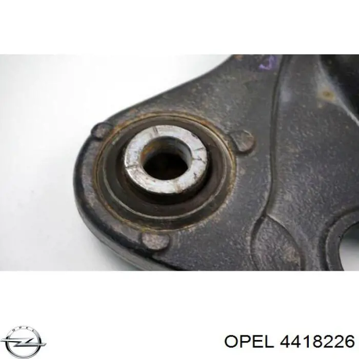 Brazo inferior derecho de la suspensión delantera Opel 4418226 precio, desde 61,71 EUR