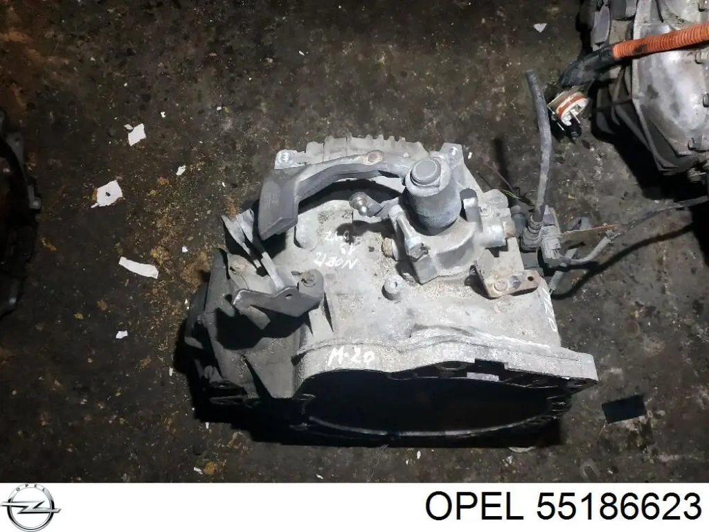 Caja de cambios 55186623 Opel
