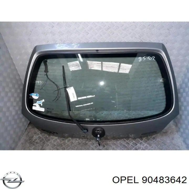Comprar Puerta trasera Opel Corsa B S93