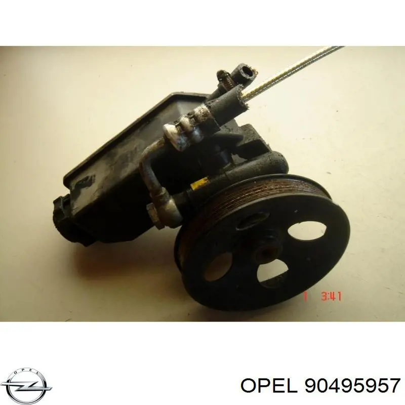 90495957 Opel bomba de dirección