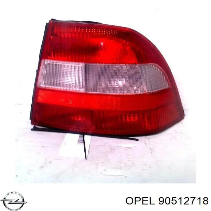 90512718 Opel piloto posterior derecho