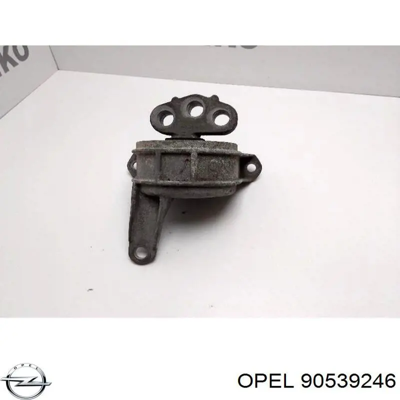 Soporte de motor delantero 90539246 Opel
