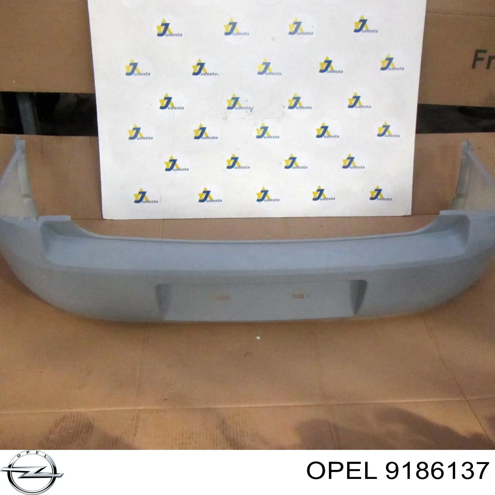 9186137 Opel parachoques trasero