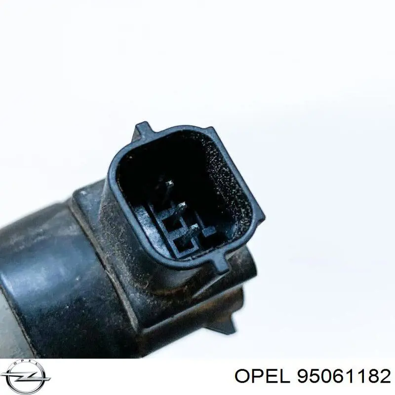 Sensor de aparcamiento trasero 95061182 Opel