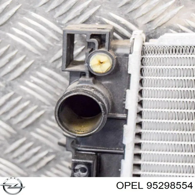 Água radiador Opel 95298554 precio, desde 132,01 EUR