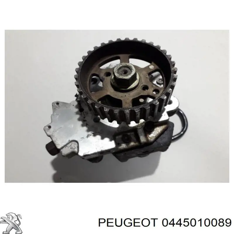 Bomba inyectora Y60113800A9A Mazda