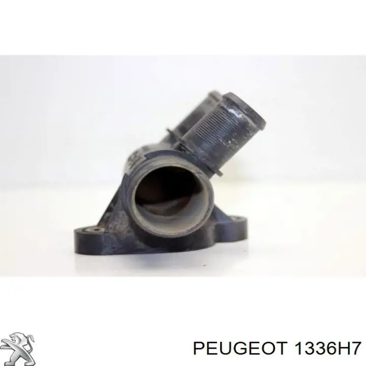 1336H7 Peugeot/Citroen brida del sistema de refrigeración (triple)