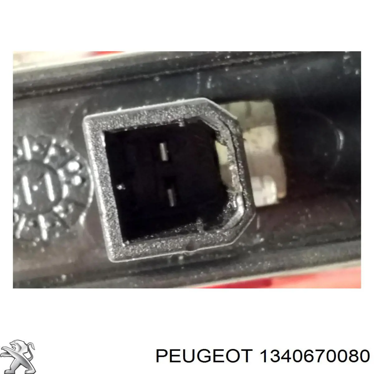1340670080 Peugeot/Citroen Luz central de freno