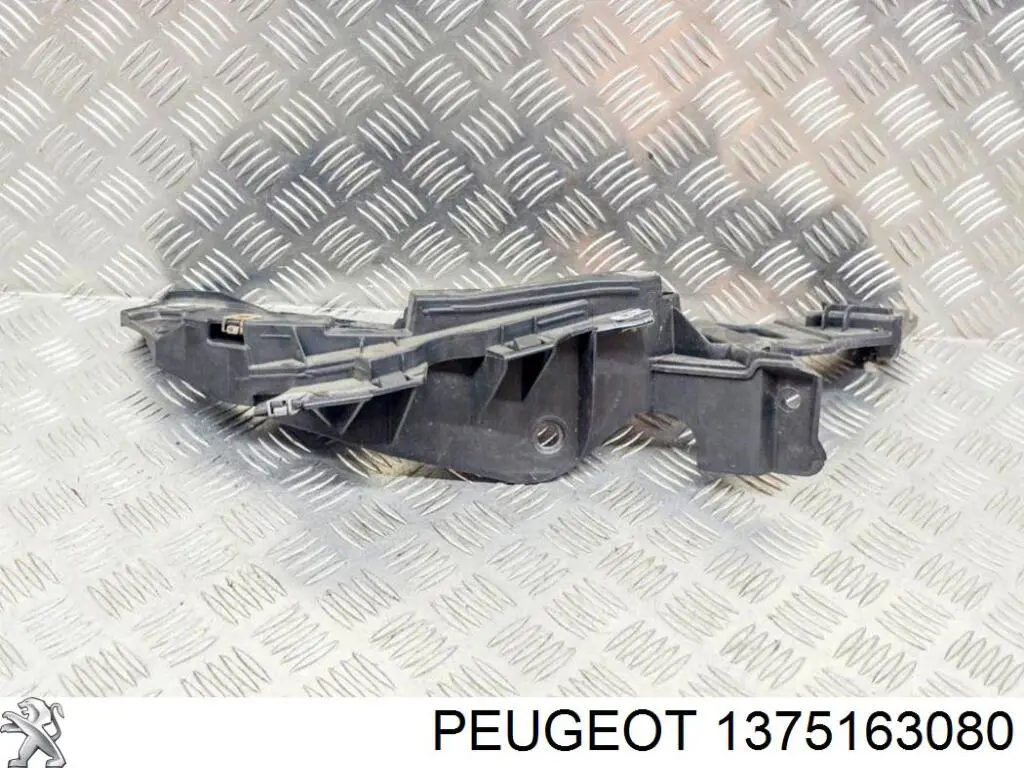Soporte de parachoques delantero izquierdo Fiat/Alfa/Lancia 1375163080 precio, desde 28,95 EUR