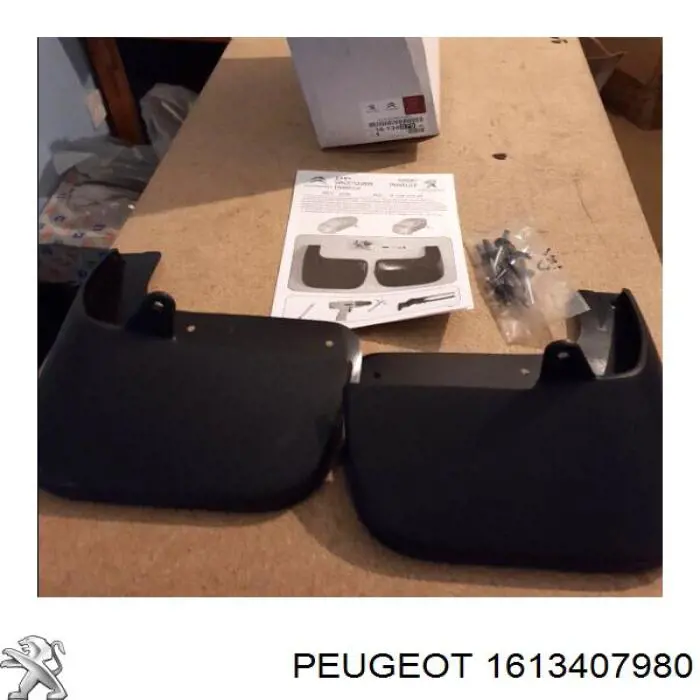 1613407980 Peugeot/Citroen faldillas guardabarros traseros