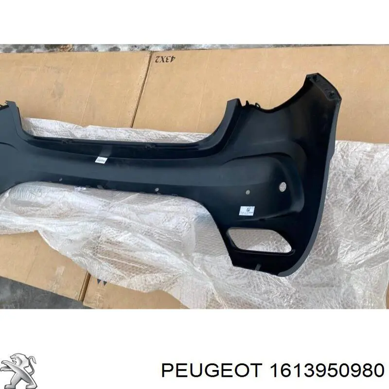 Parachoques trasero 7410NT Peugeot/Citroen