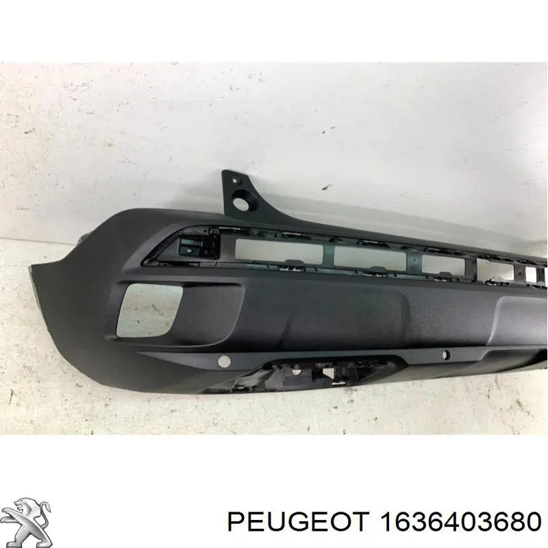 Parachoques trasero 1636403680 Peugeot/Citroen