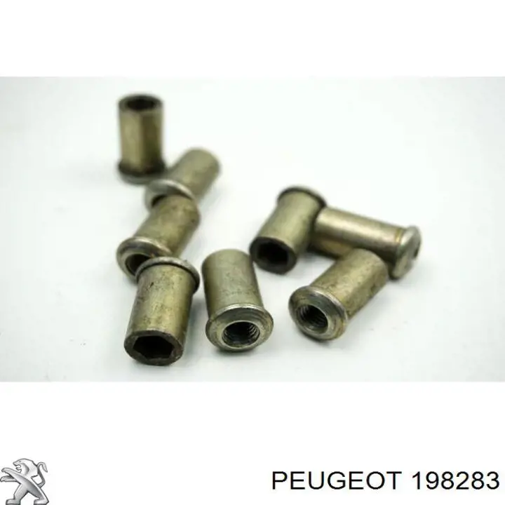 Y60113G18 Mazda Tornillo de fijación del inyector