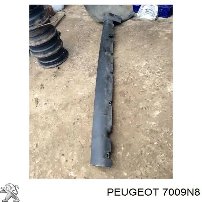 Comprar 7009N8 Peugeot/Citroen Moldura de umbral exterior izquierda