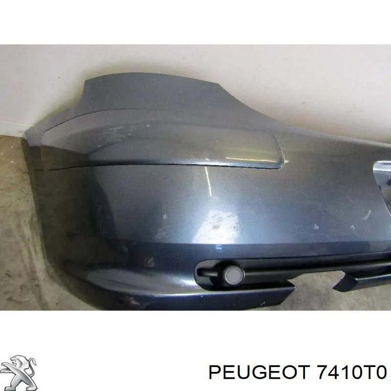 7410T0 Peugeot/Citroen parachoques trasero