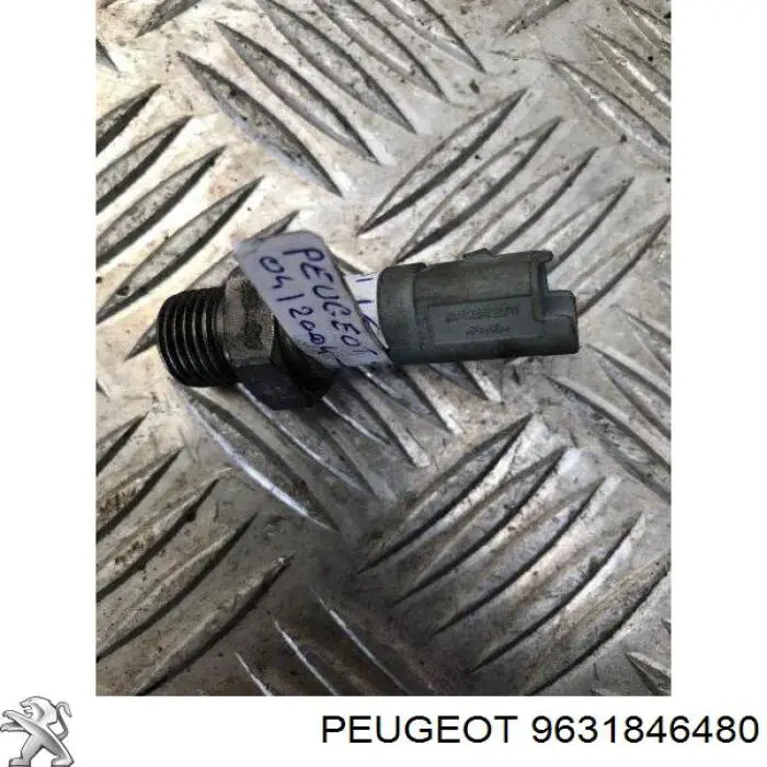 9631846480 Peugeot/Citroen sensor de presión de aceite