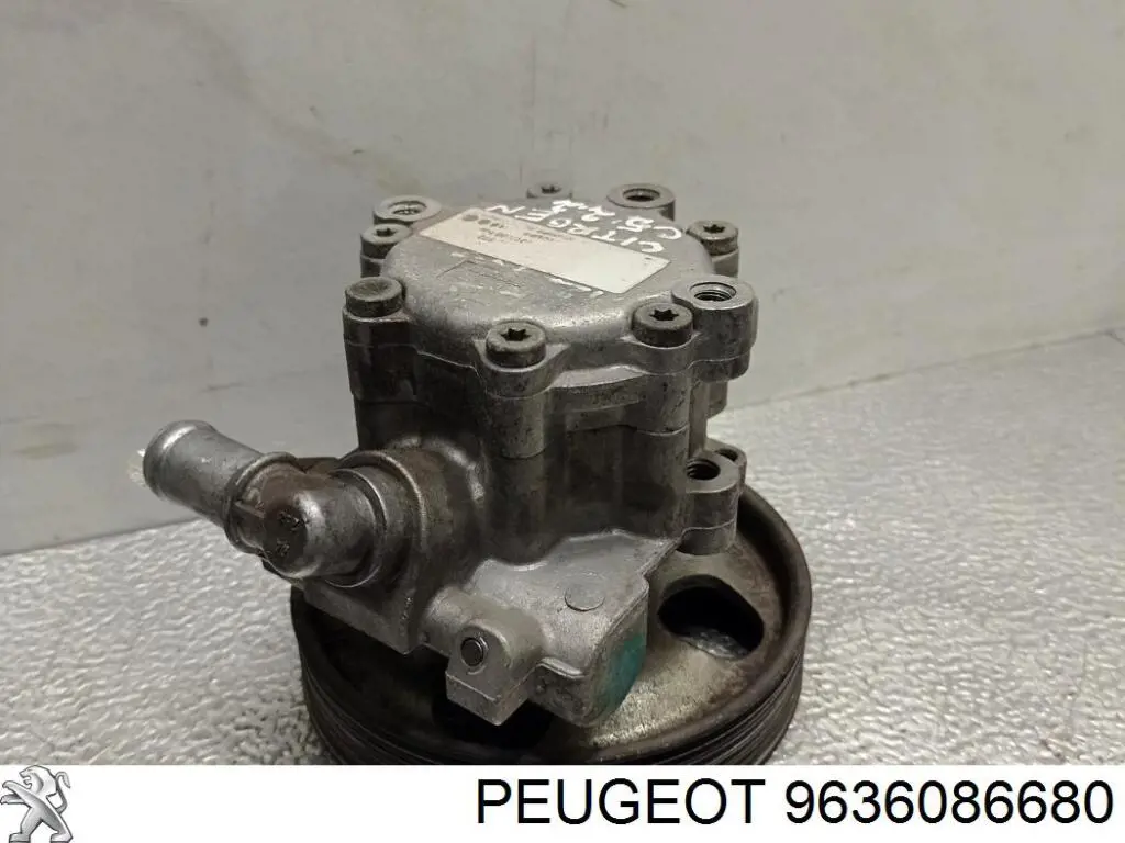9636086680 Peugeot/Citroen bomba hidráulica de dirección